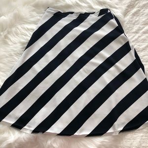 Ann Taylor White & Navy Striped Midi Skirt